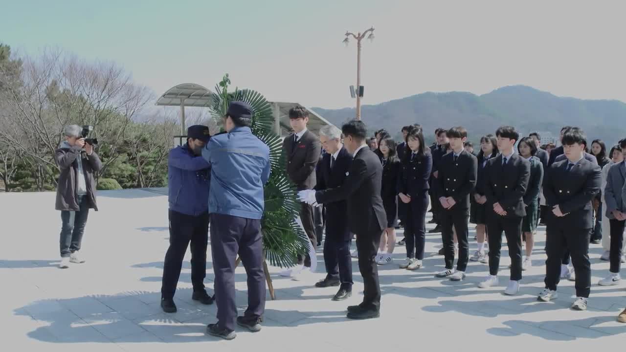 66년 전 선배들이 걸었던 민주의 길, 후배들이 잇는다